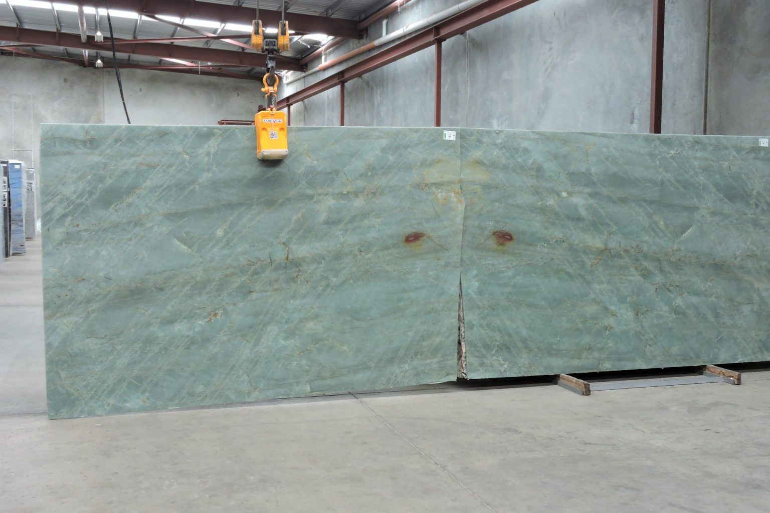 Emerald Quartzite Project Stone 9716